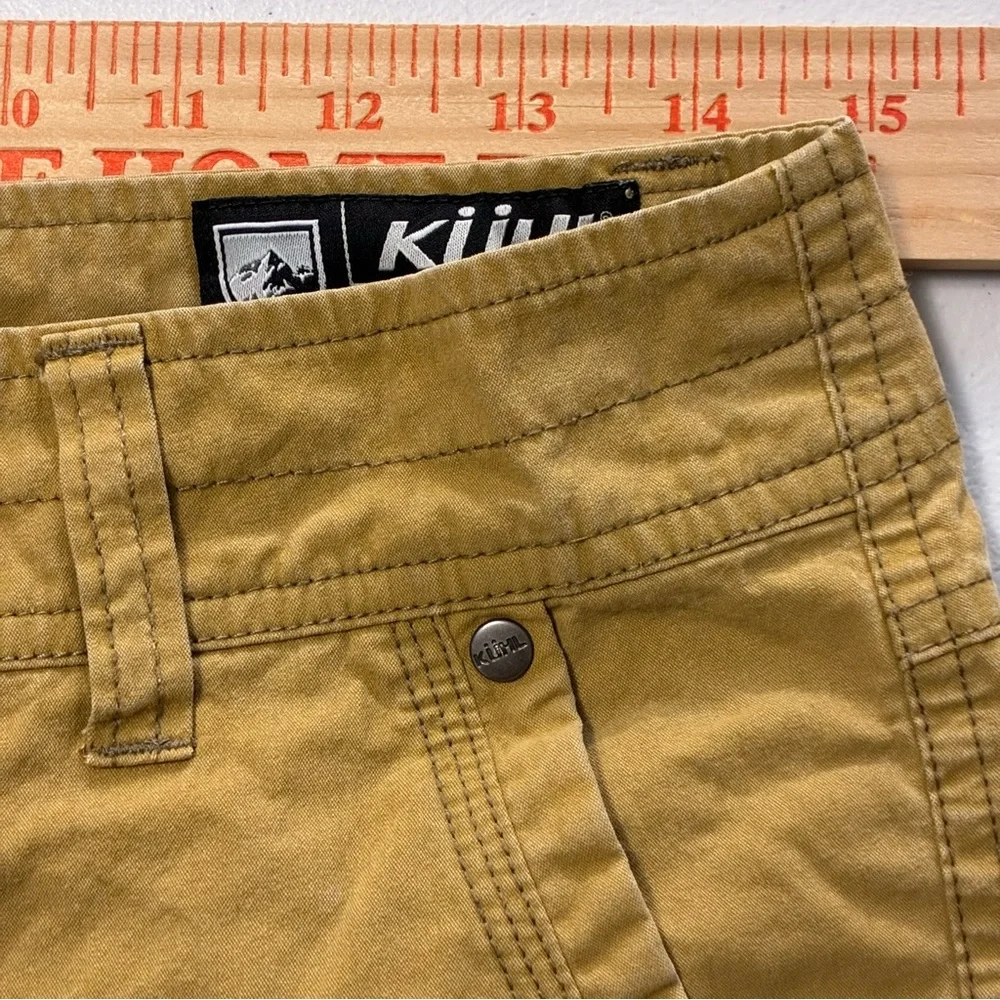 KUHL Men’s Khaki Cargo Hiking Shorts Size 30